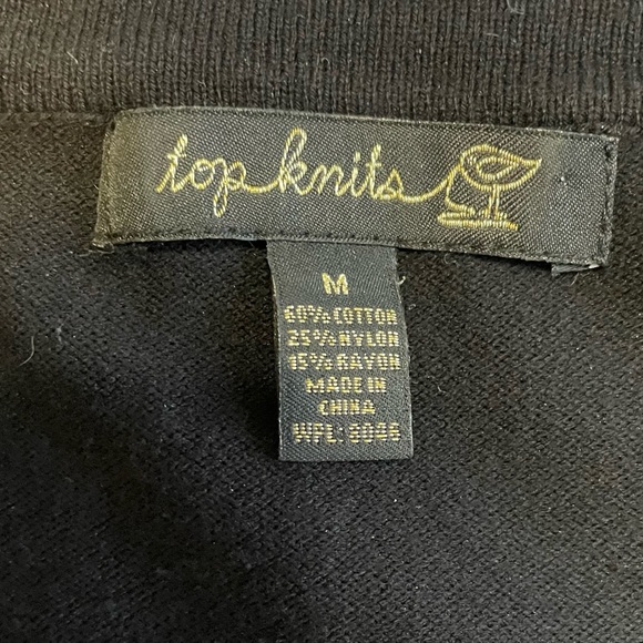 Black Cardigan with Embellished Gradient Design - Picture 4 of 4